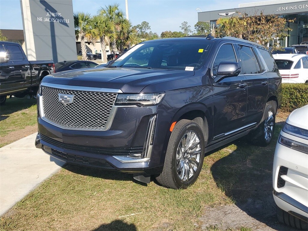 2023 Cadillac Escalade Premium Luxury Platinum photo 3