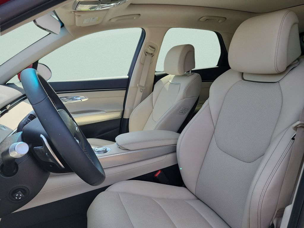 2023 GENESIS GV70 Standard - Photo 30