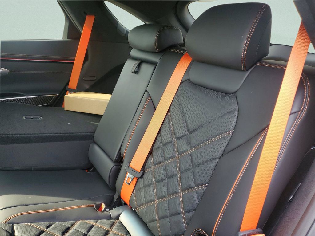 2026 GENESIS GV70 Sport Prestige - Photo 9
