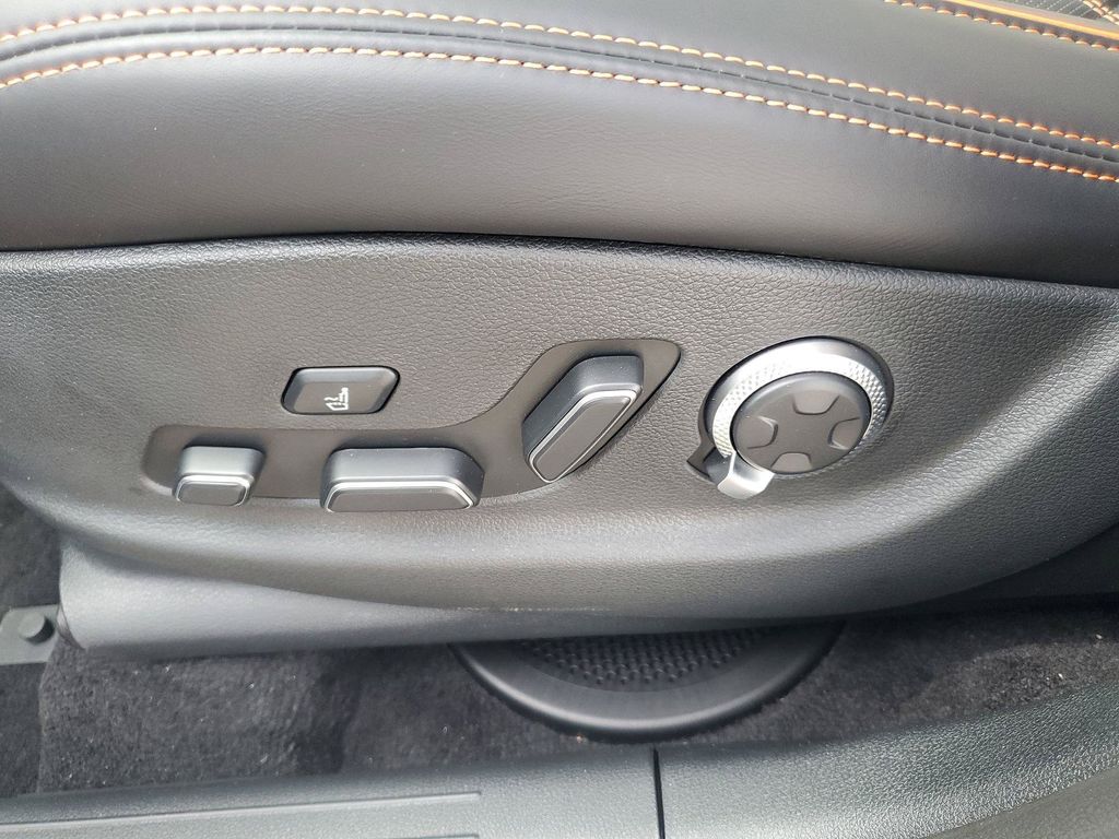 2026 GENESIS GV70 Sport Prestige - Photo 8