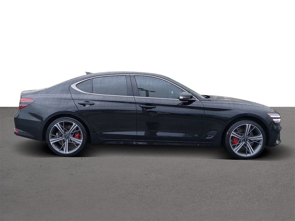 2025 Genesis G70 2.5T Sport Prestige photo 2