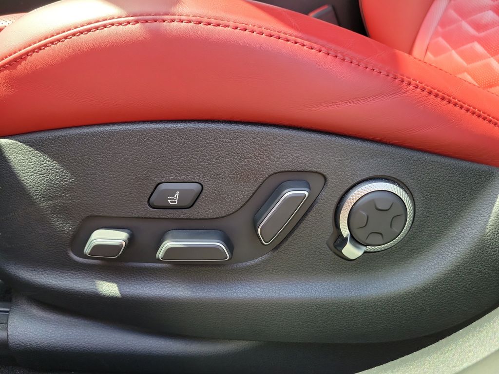 2025 GENESIS G80 Sport Prestige - Photo 18