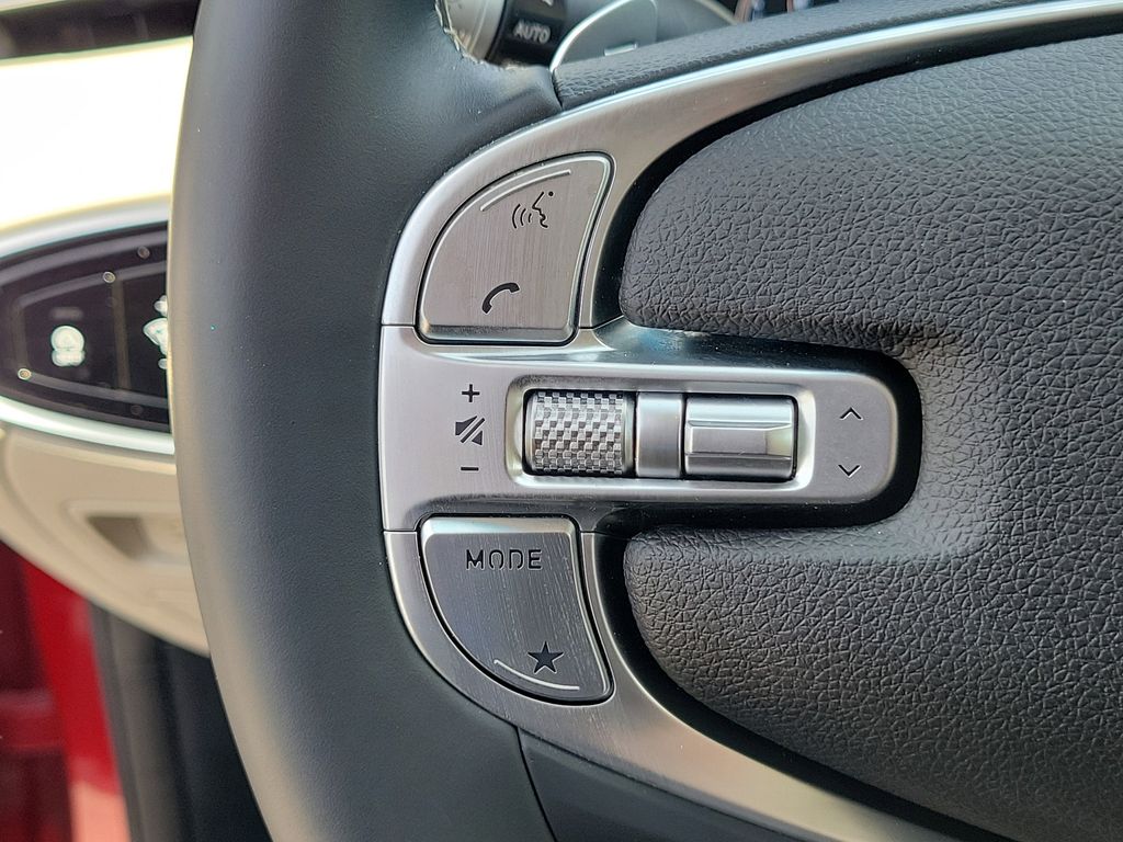 2023 GENESIS GV70 Standard - Photo 24