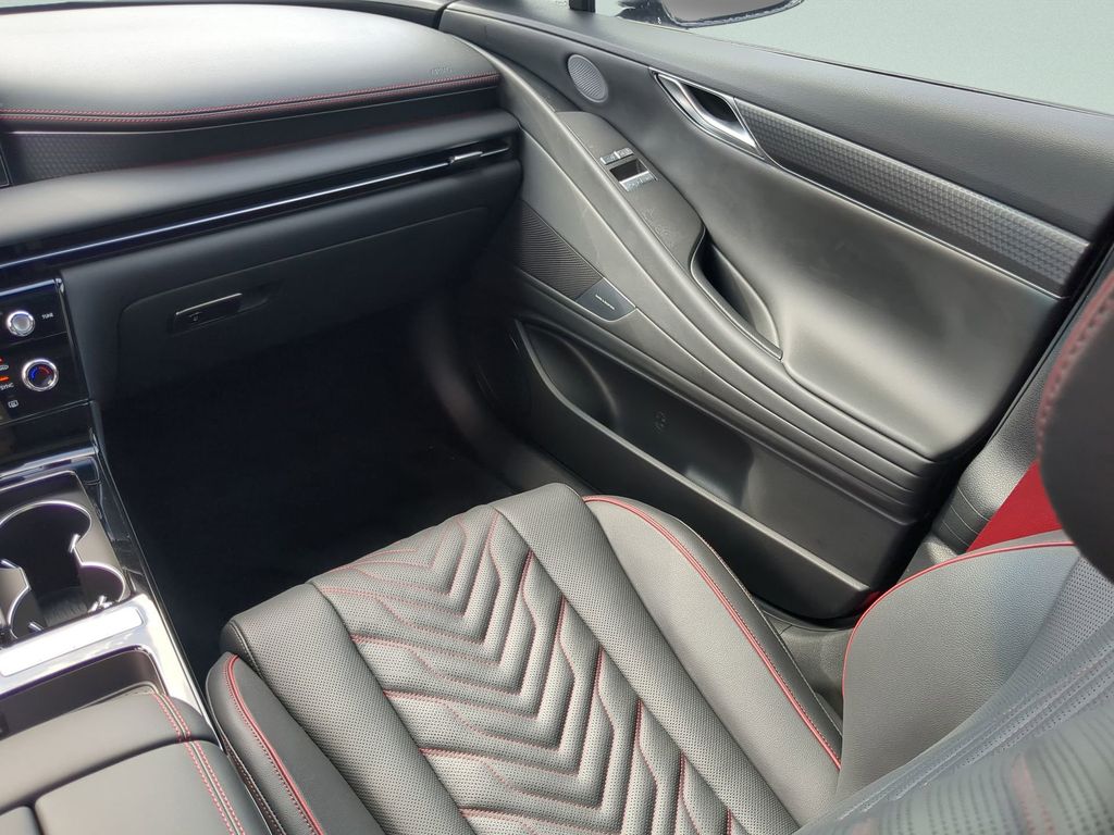 2025 GENESIS G80 Sport Prestige - Photo 17