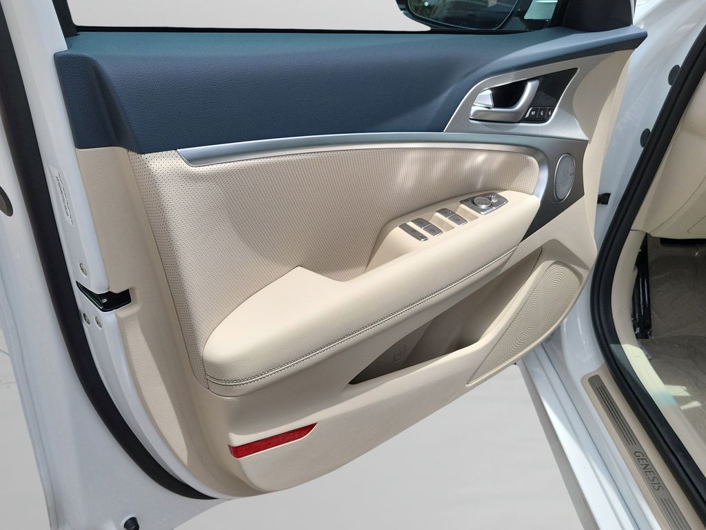 2026 GENESIS G70 20