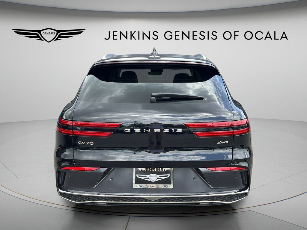 New 2026 Genesis GV70 SUV