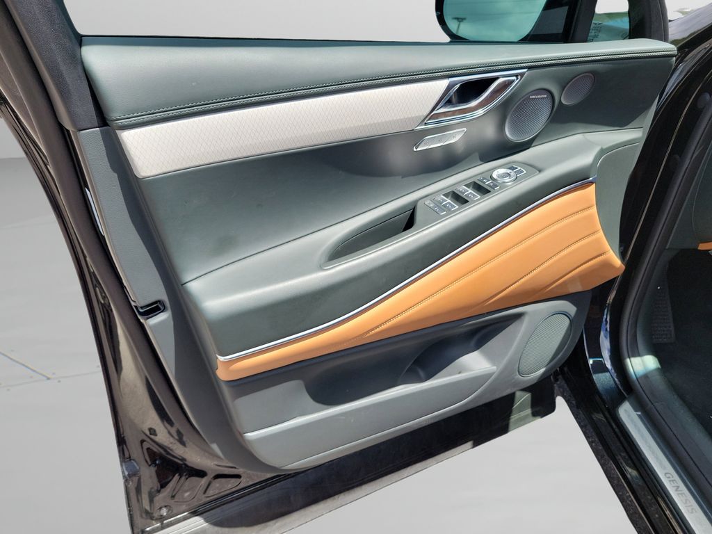 2025 GENESIS GV80 Prestige - Photo 18