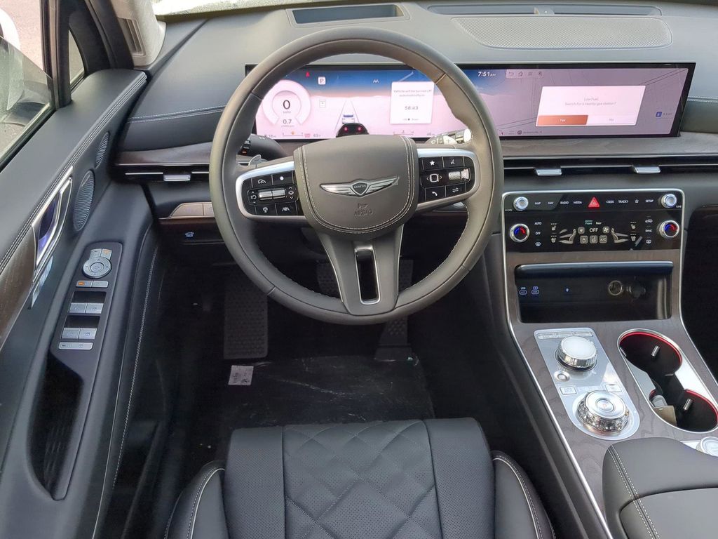 2025 GENESIS GV80 Prestige - Photo 12