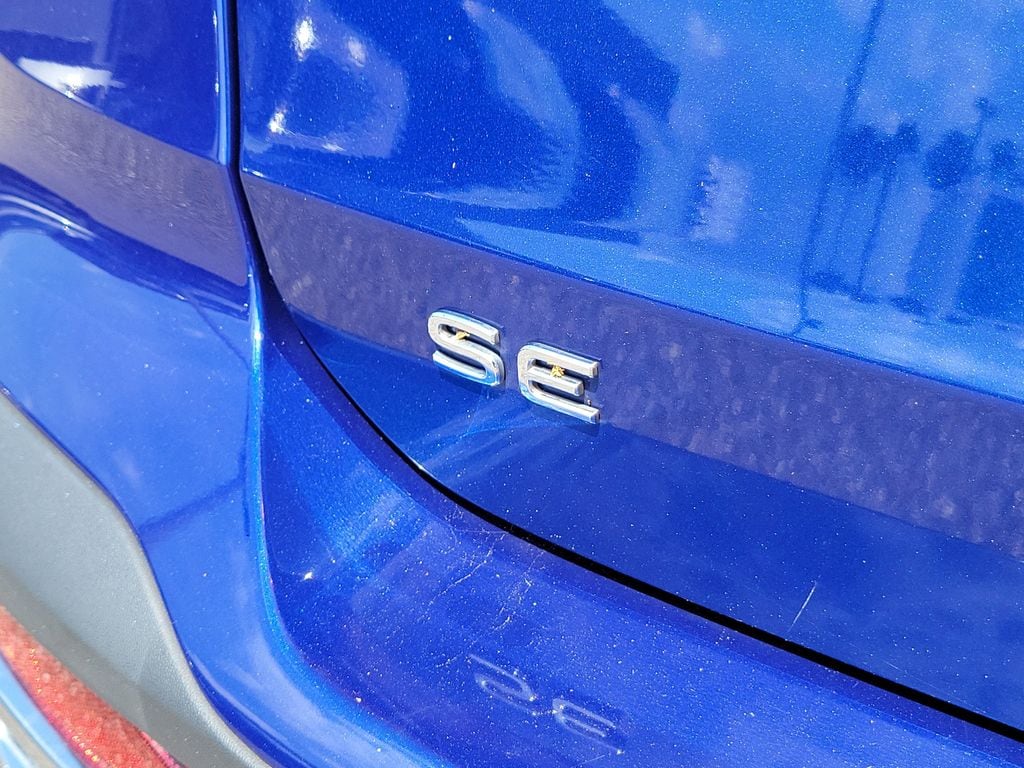 2023 Volkswagen Taos SE - Photo 18