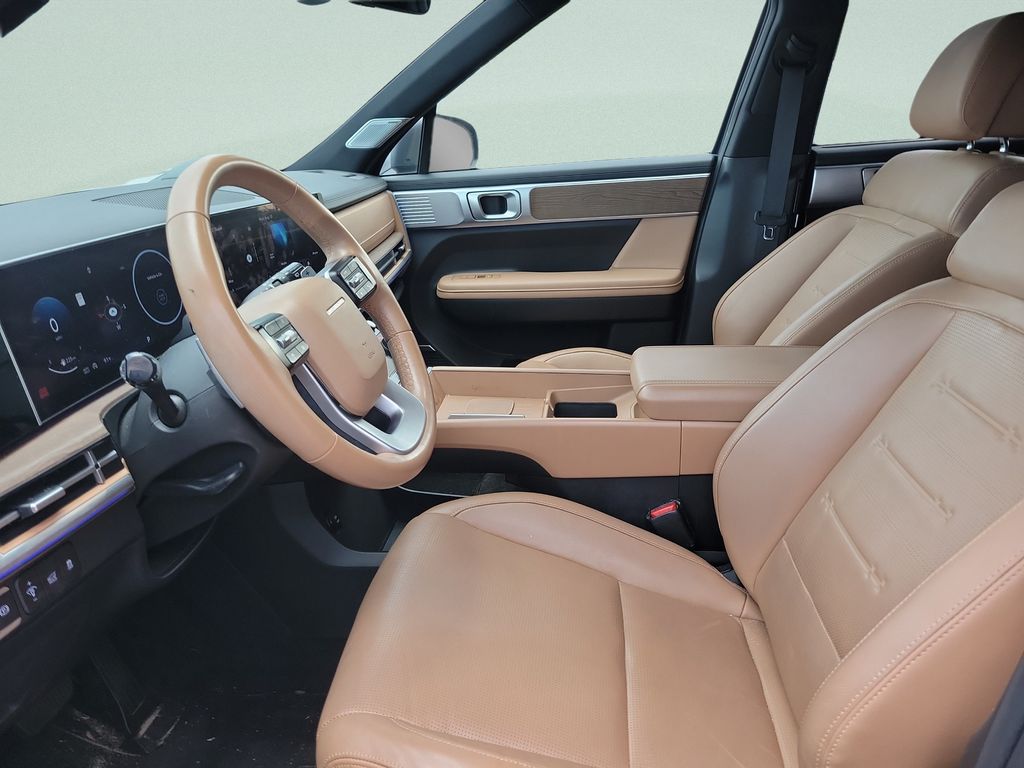 2025 Hyundai Santa Fe Limited - Photo 19