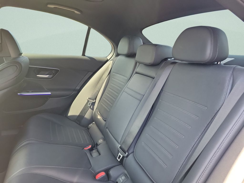2023 Mercedes-Benz C-Class Sedan C 300 - Photo 8