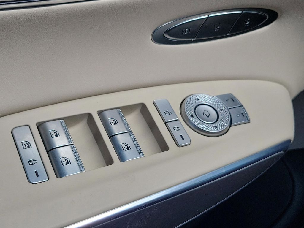 2023 GENESIS GV70 Standard - Photo 27