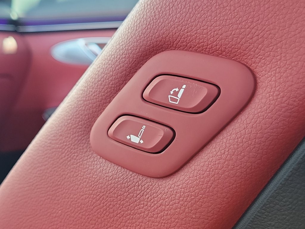 2026 GENESIS GV70 Sport Advanced - Photo 13