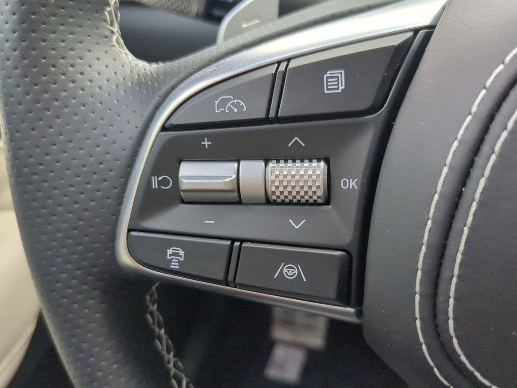 2025 GENESIS G70 Sport Advanced - Photo 20