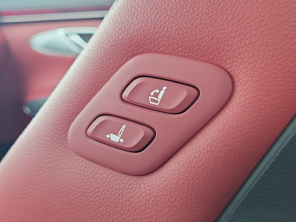 2026 GENESIS GV70 Sport Prestige - Photo 12