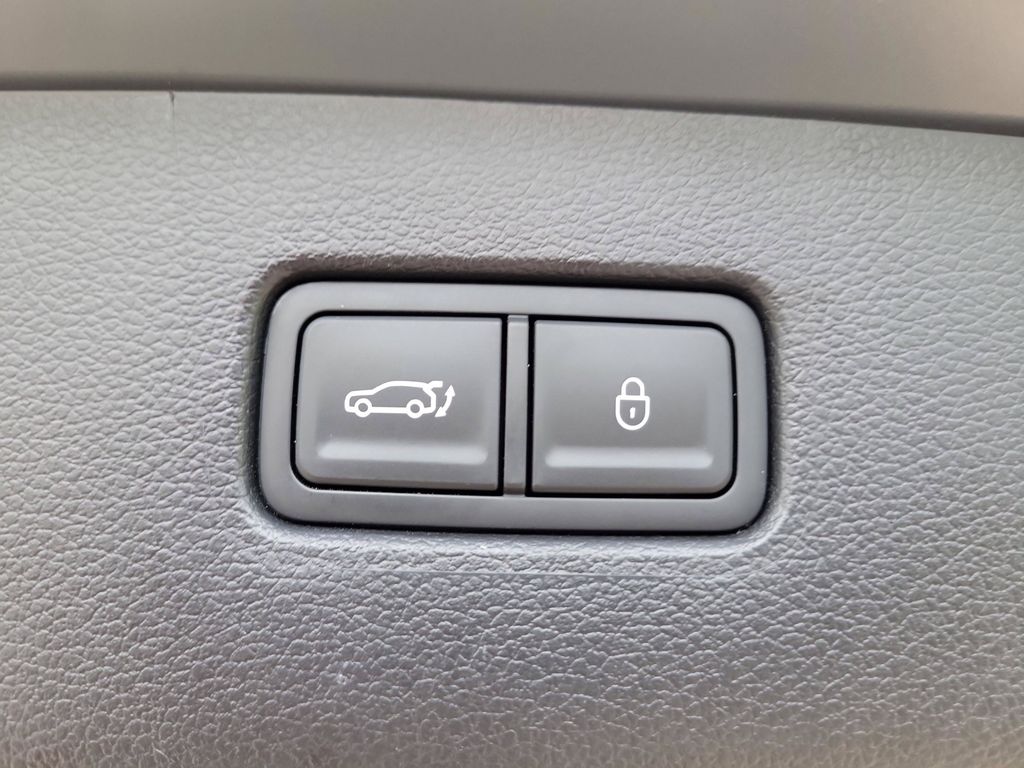 2025 GENESIS GV80 Advanced - Photo 28