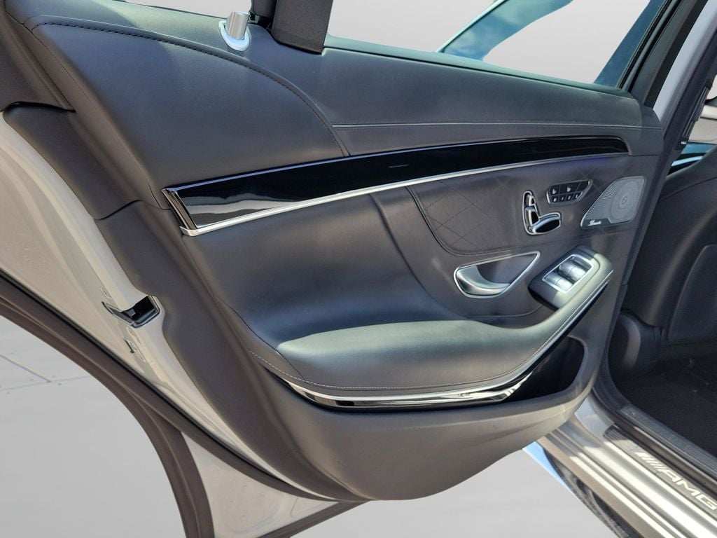 2020 Mercedes-Benz S-Class AMG S63 - Photo 7