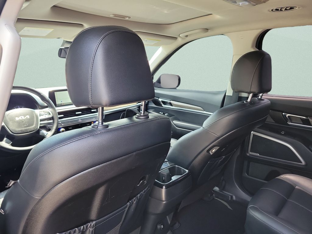 2022 Kia Telluride EX - Photo 8