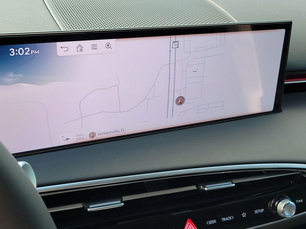 2026 GENESIS GV70 Standard - Photo 27