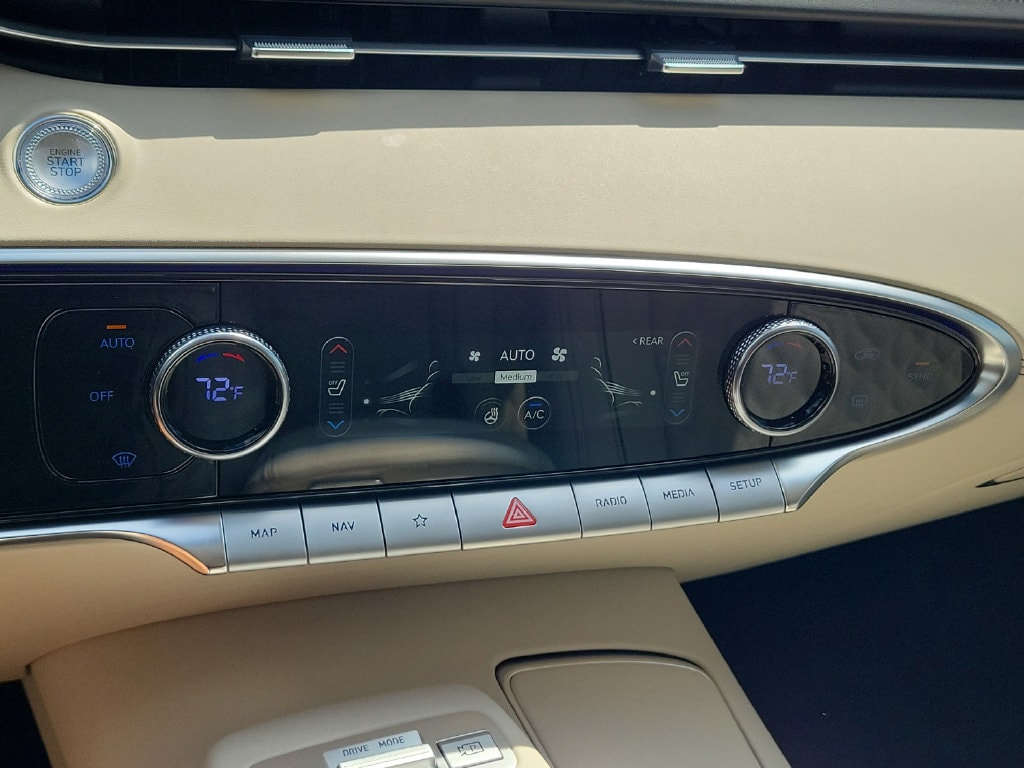 2025 GENESIS GV70 Sport - Photo 29