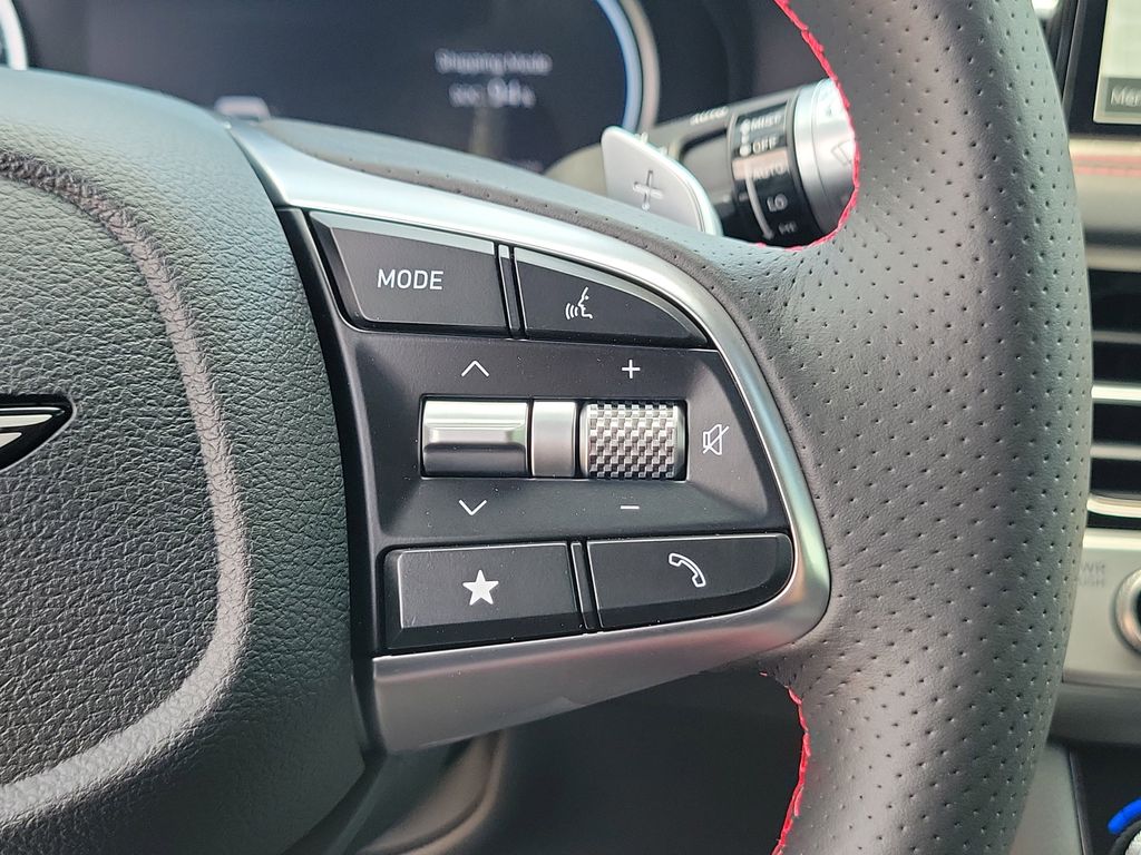 2026 GENESIS G70 22