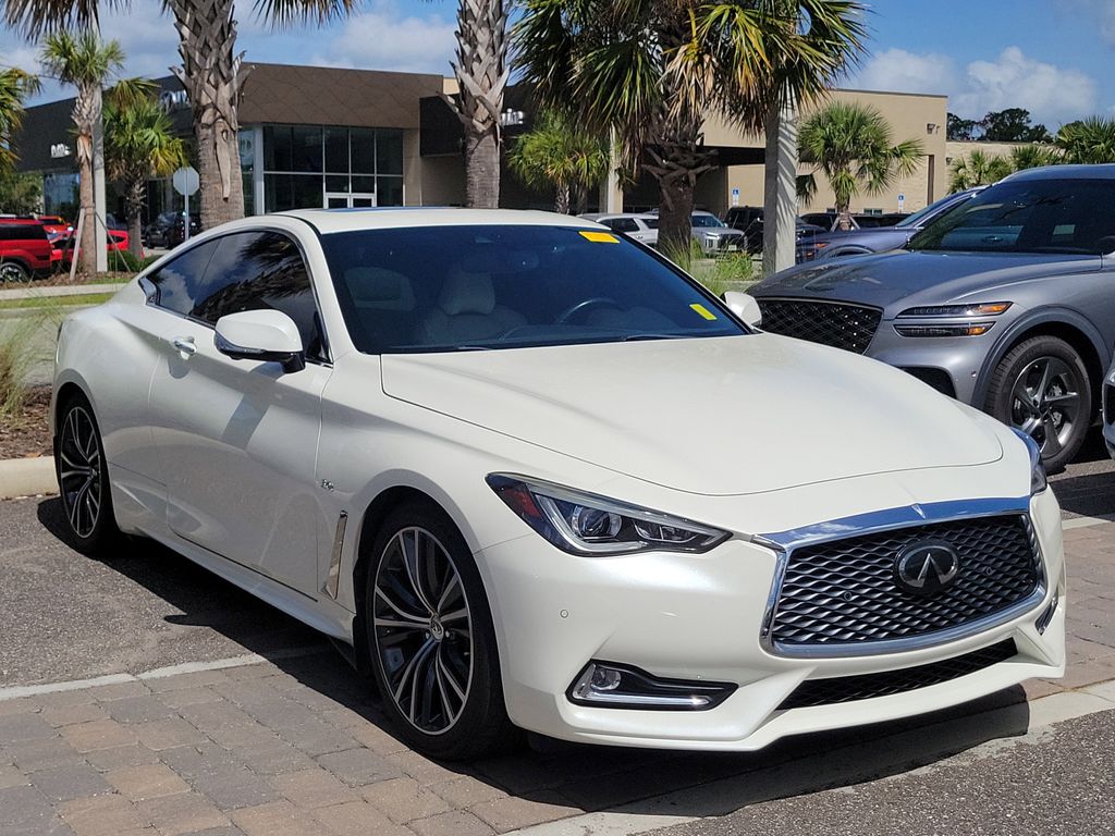 2019 INFINITI Q60 3.0t LUXE's photo