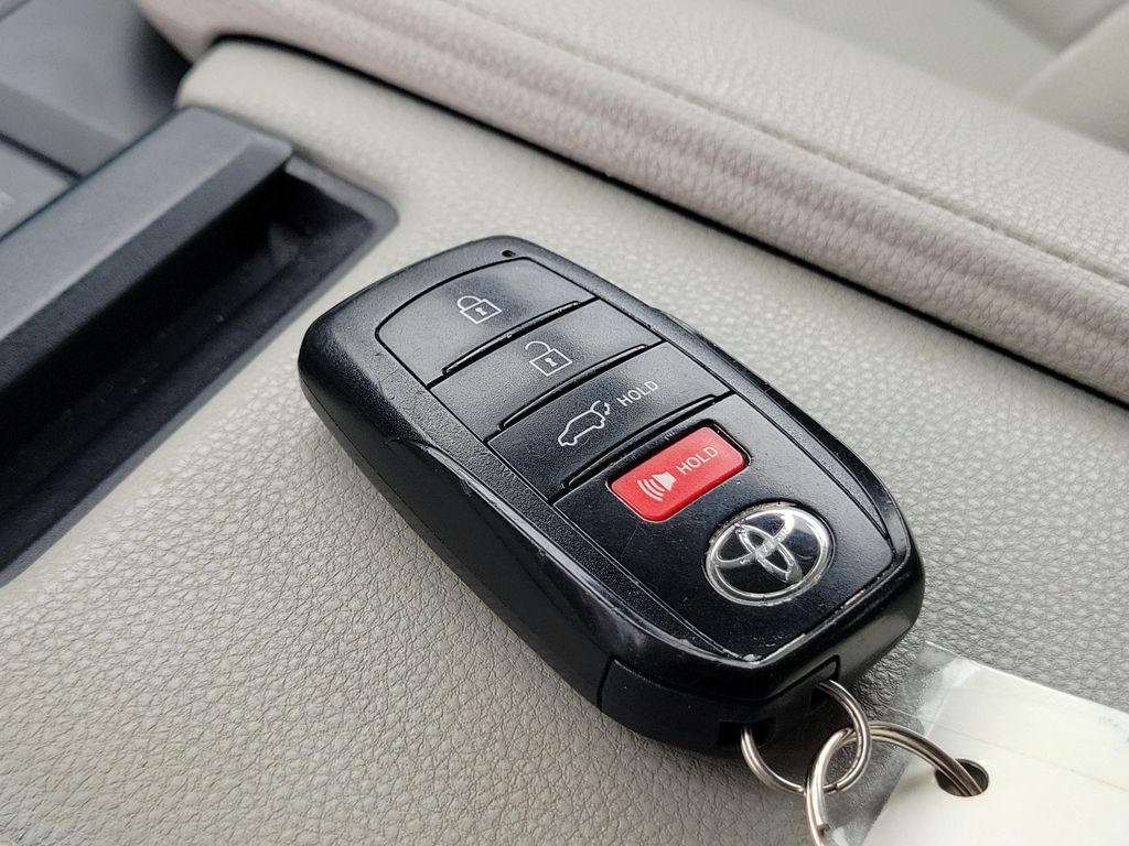 2024 Toyota Grand Highlander XLE - Photo 35