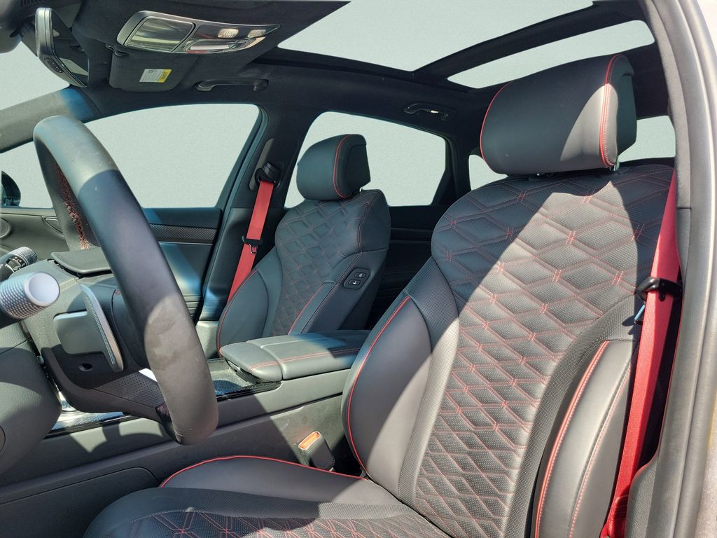 2025 GENESIS G80 Sport Prestige - Photo 30