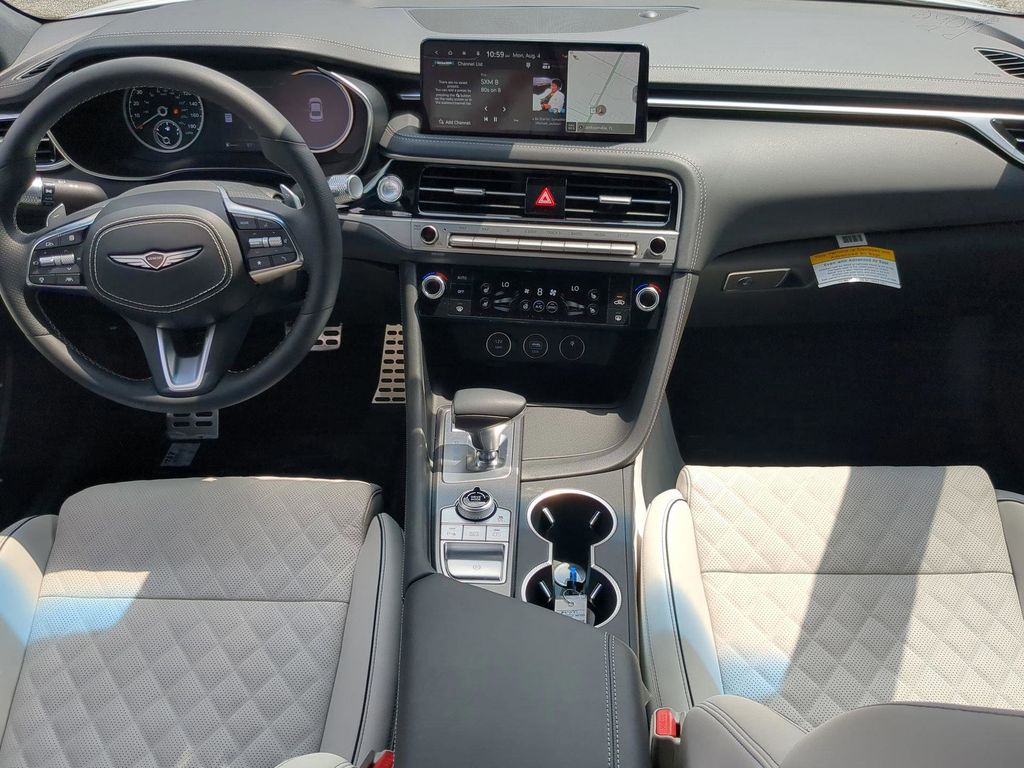 2025 GENESIS G70 Sport Advanced - Photo 14