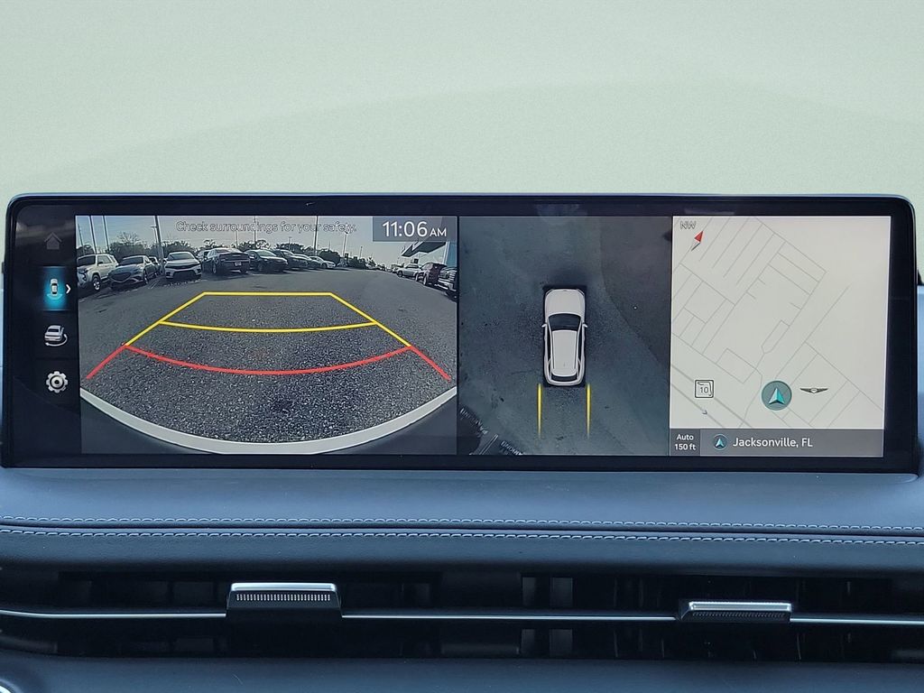 2025 GENESIS GV70 Standard - Photo 10