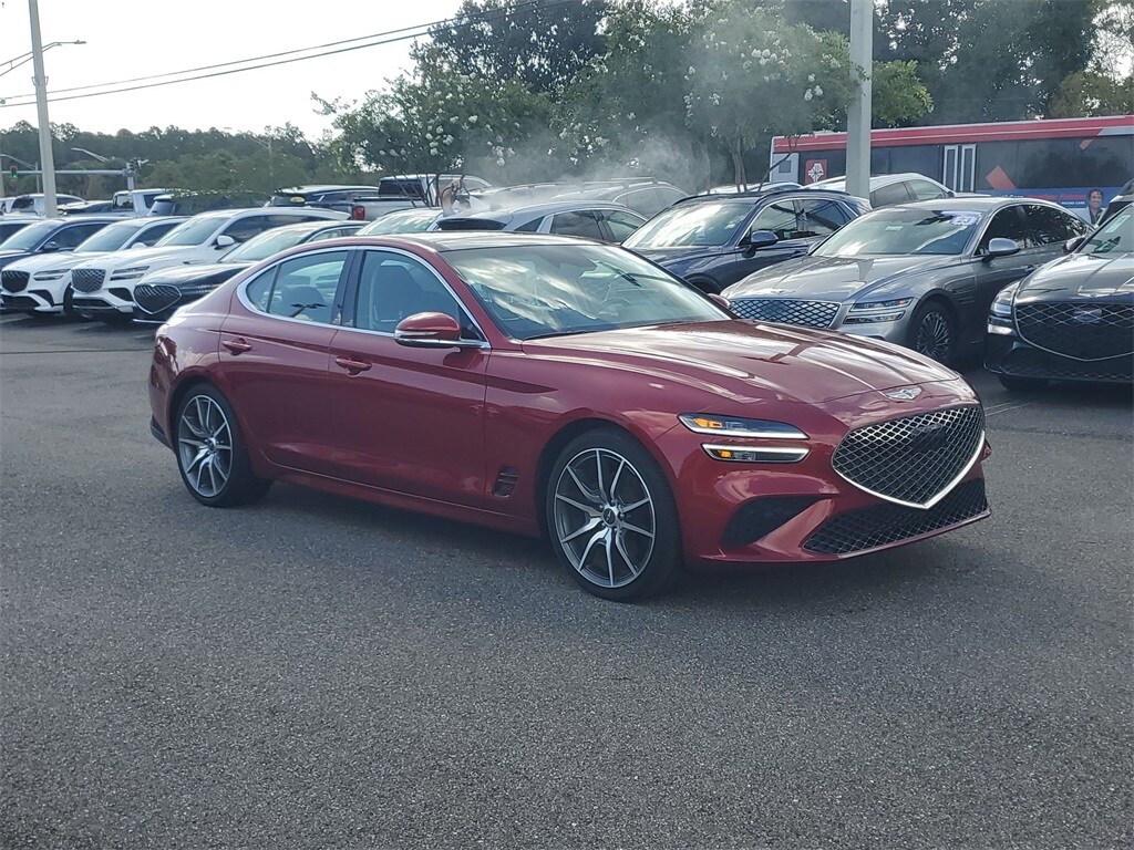 2022 Genesis G70 2.0T photo 3