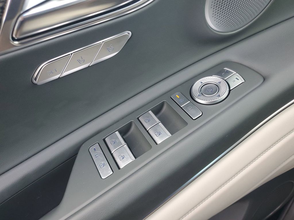 2025 GENESIS GV80 Coupe E-SC - Photo 9