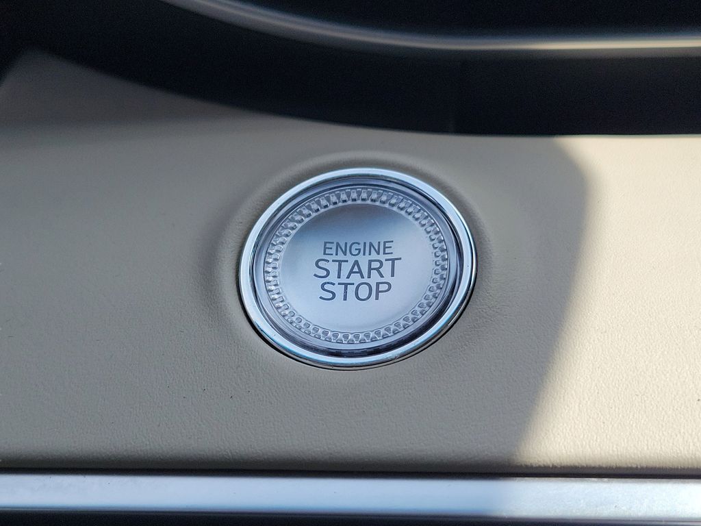2023 GENESIS GV70 Standard - Photo 20
