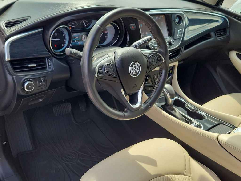 2018 Buick Envision Essence - Photo 18