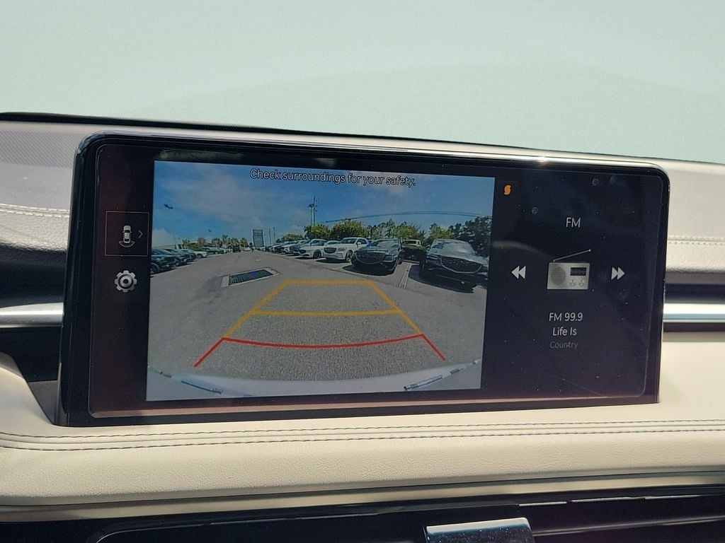 2025 GENESIS G70 Standard - Photo 23