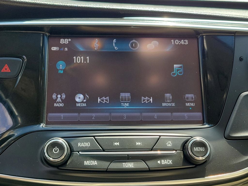 2018 Buick Envision Essence - Photo 31
