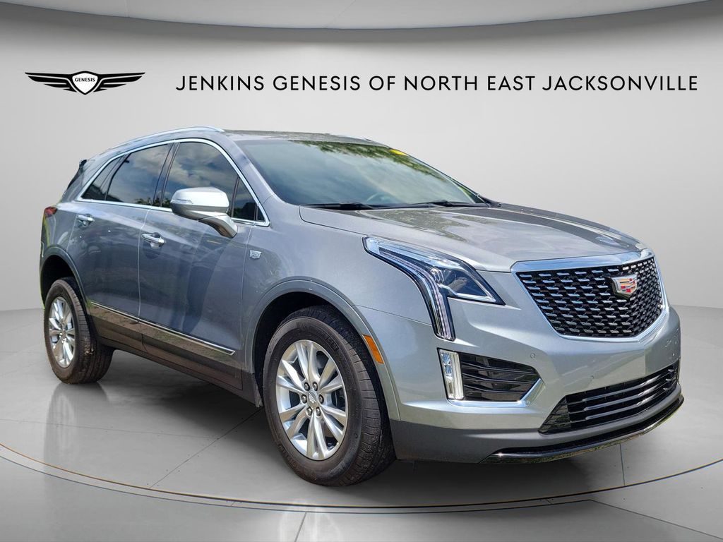 2025 Cadillac XT5 FWD Luxury's photo