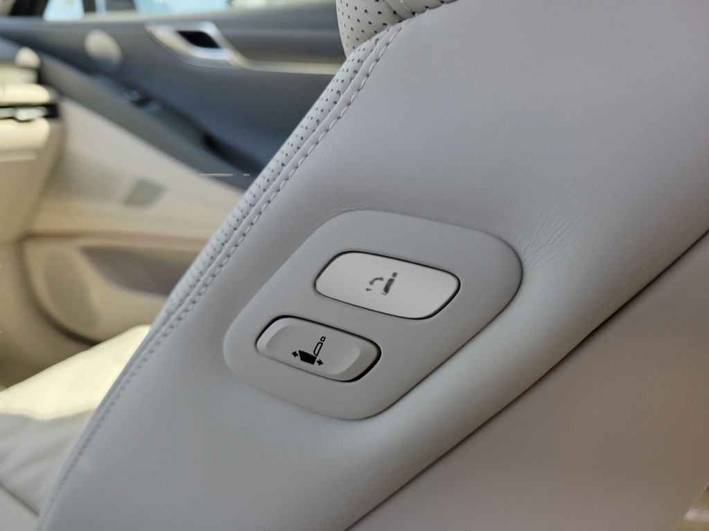 2026 GENESIS G80 Sport Prestige - Photo 12