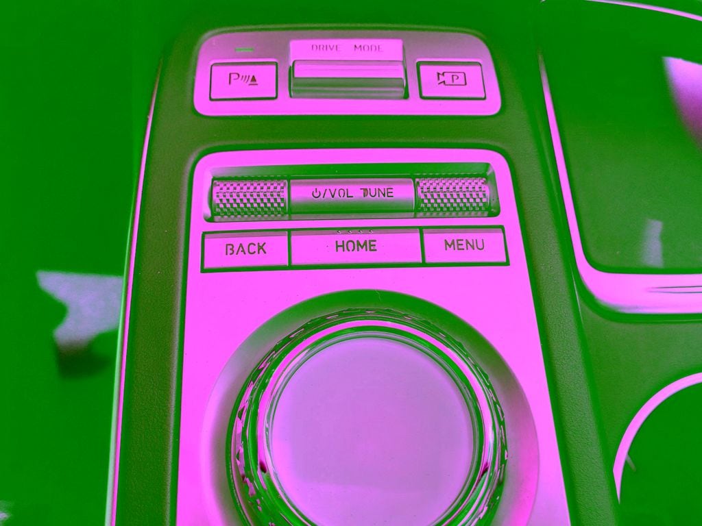2023 GENESIS GV70 Standard - Photo 9