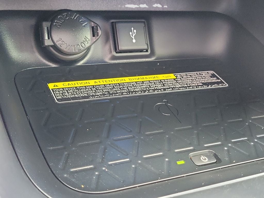 2020 Toyota RAV4 XSE - Photo 39
