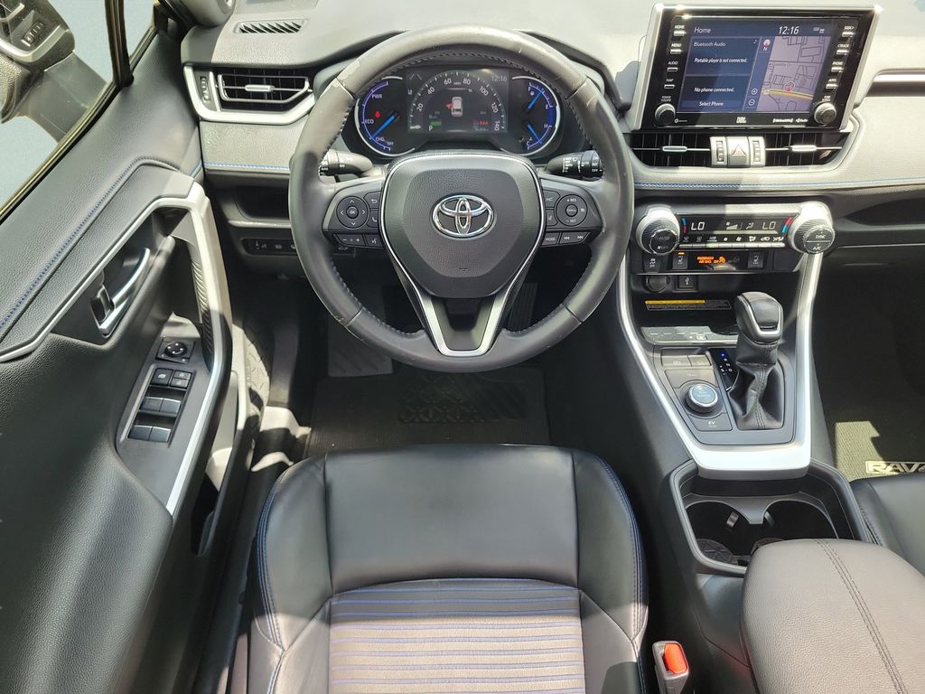 2020 Toyota RAV4 XSE - Photo 14