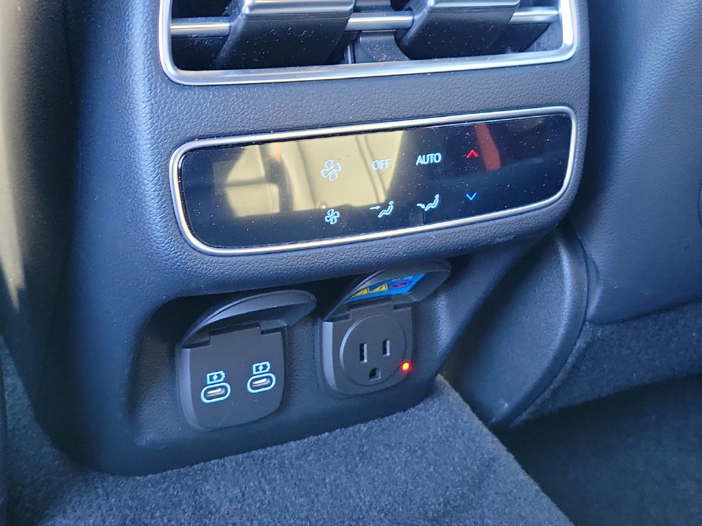 2026 GENESIS GV70 Sport Prestige - Photo 11