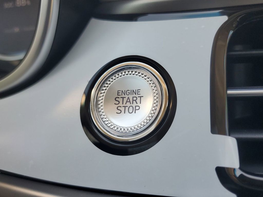2026 GENESIS G70 Prestige - Photo 14