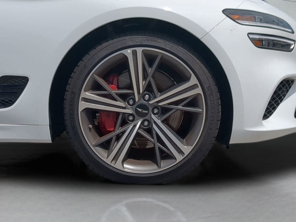 2025 GENESIS G70 Sport Advanced - Photo 32