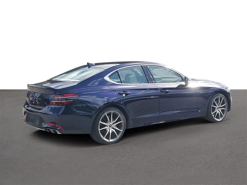 2023 Genesis G70 2.0T photo 4