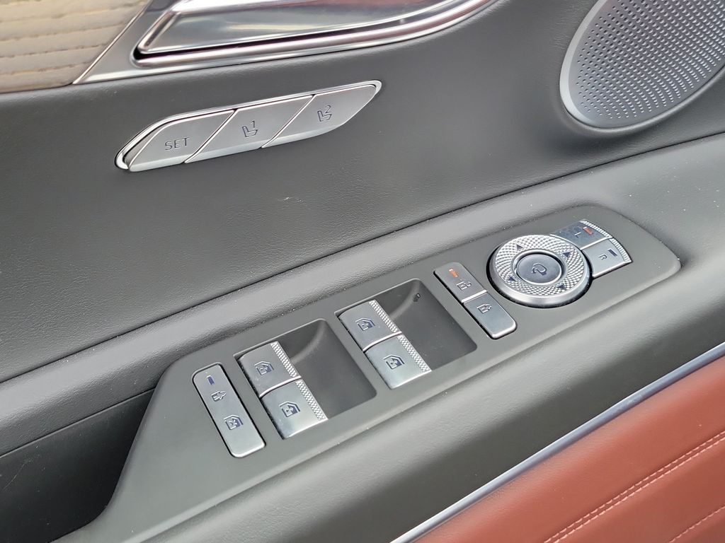 2025 GENESIS GV80 Prestige - Photo 25