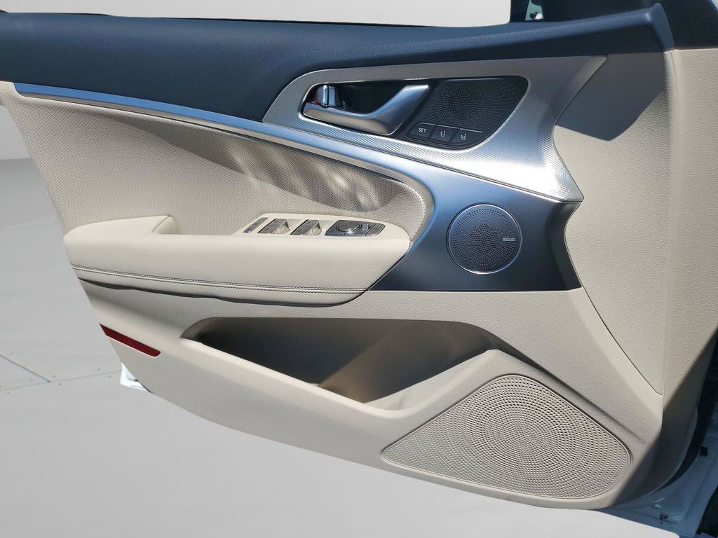 2026 GENESIS G70 Prestige - Photo 27