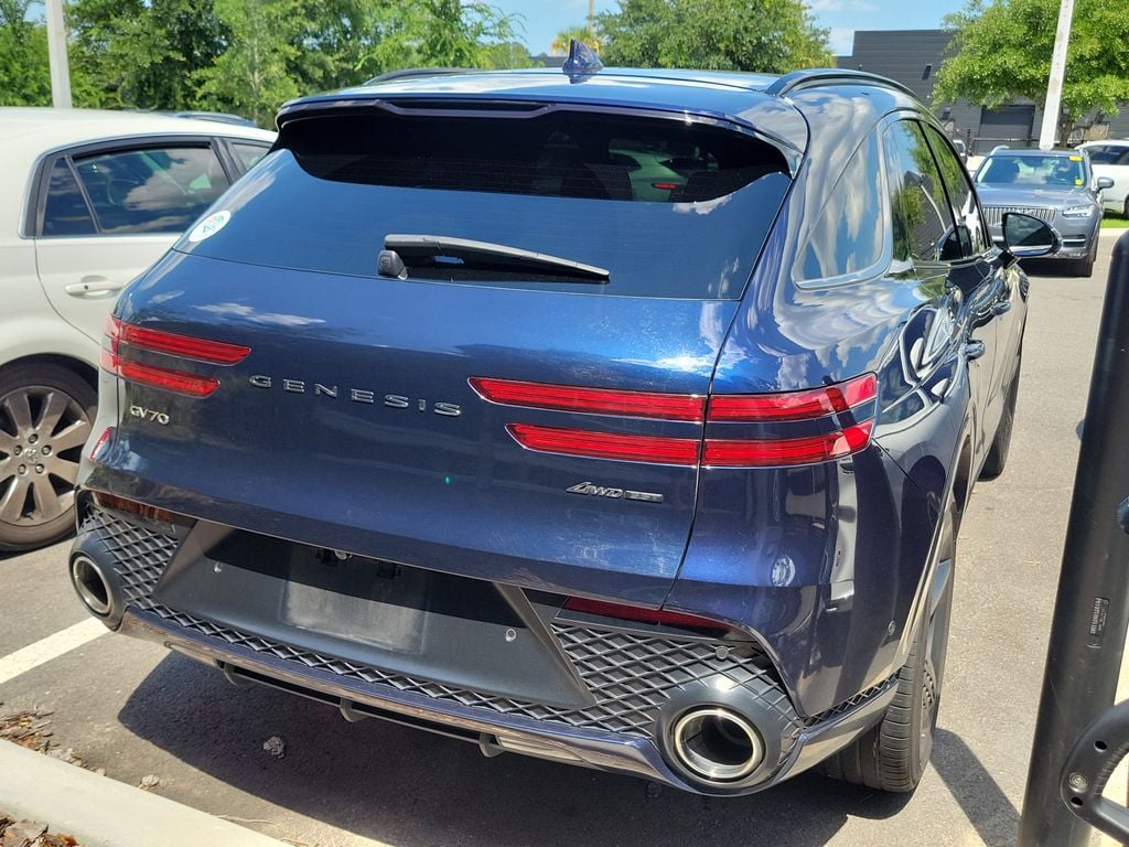 2025 GENESIS GV70 Sport - Photo 11
