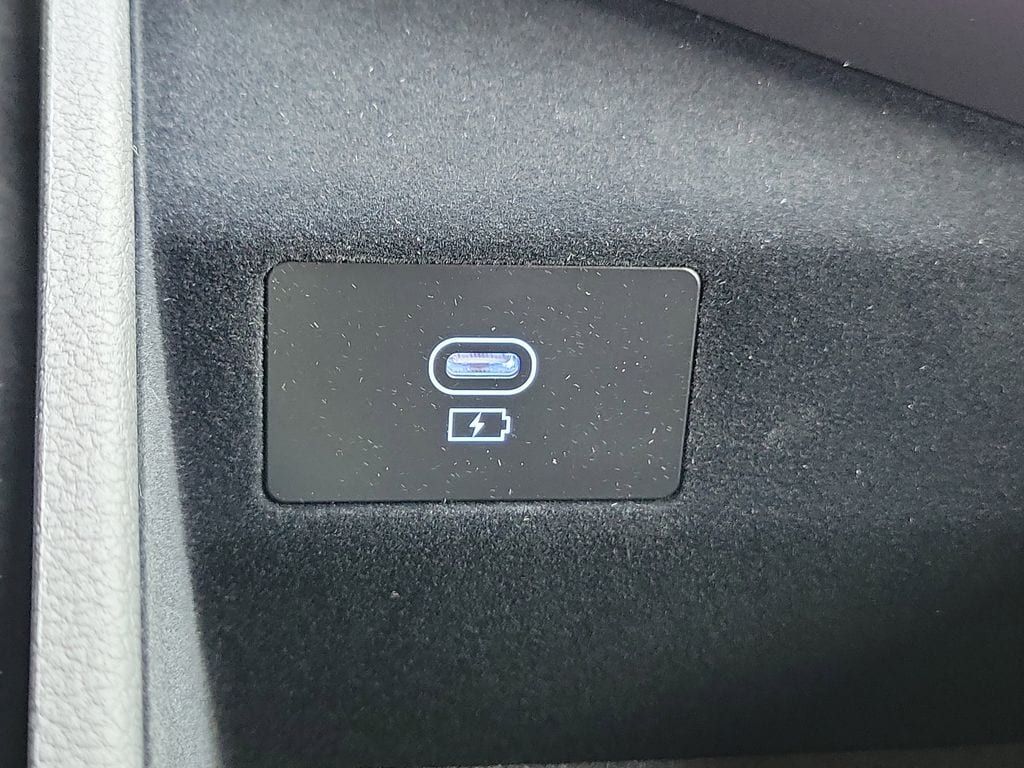 2026 GENESIS G70 11