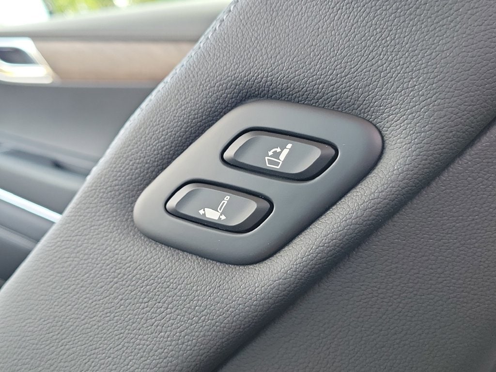 2026 GENESIS GV80 Advanced - Photo 30